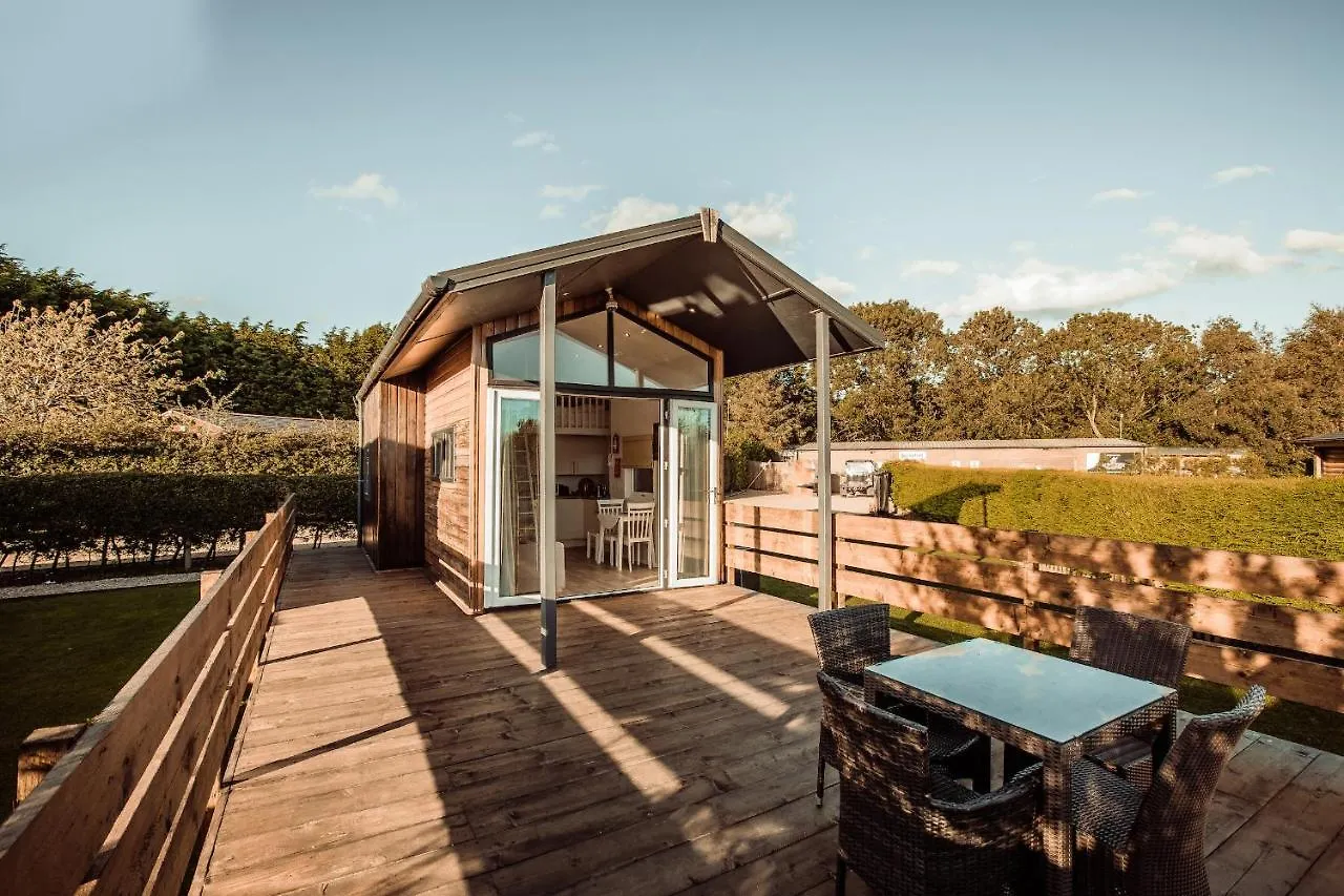 Little Eden Country Park, Bridlington With Private Hot Tubs 빌라 0*,