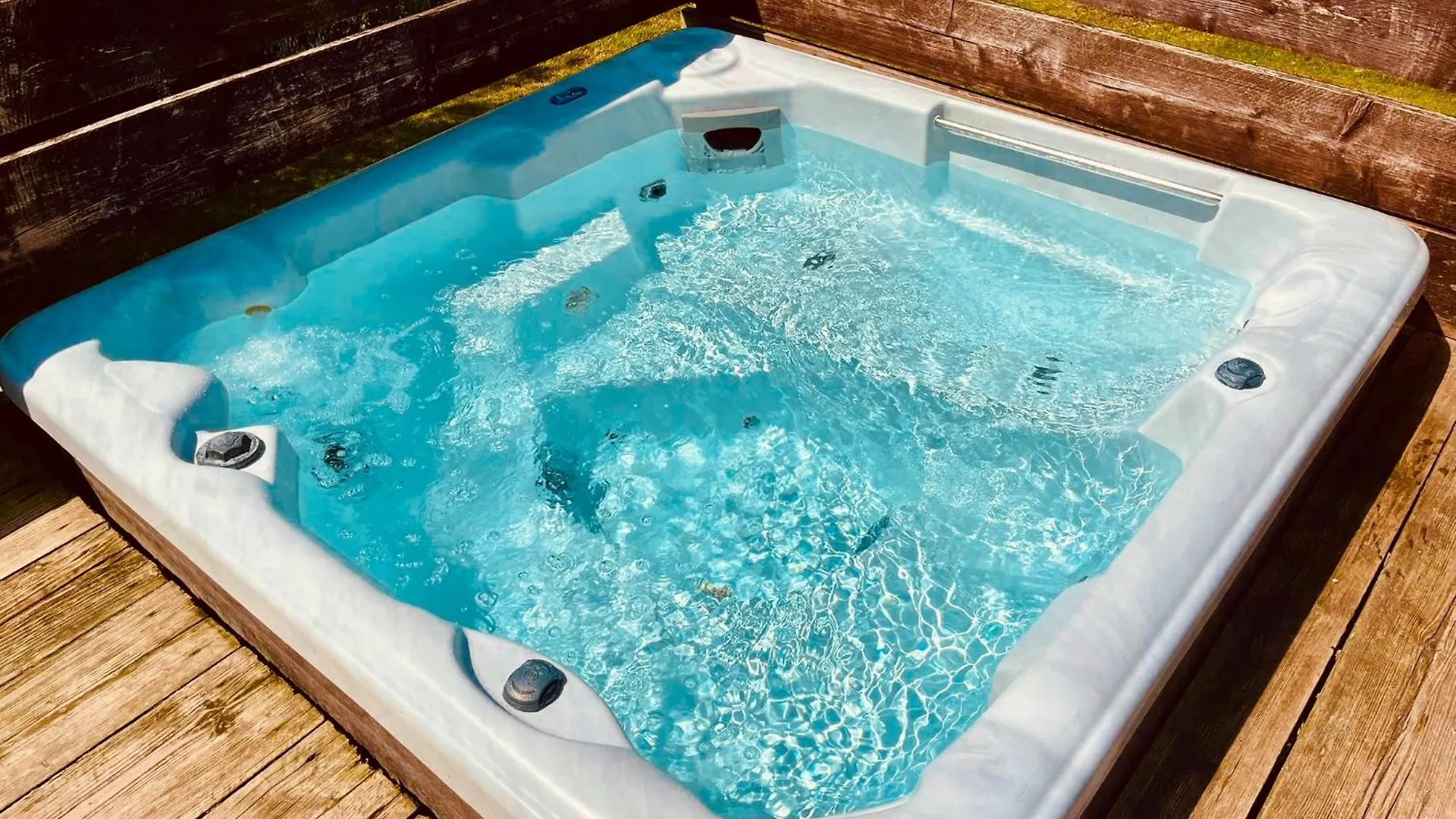 Little Eden Country Park, Bridlington With Private Hot Tubs别墅 0*,